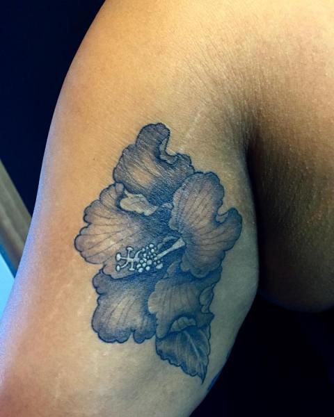 clareketontattoos_hisbiscus_tattoo