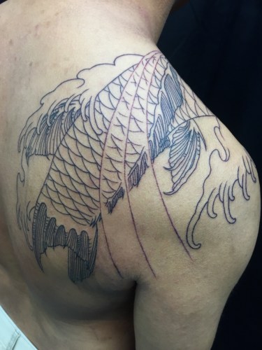 clareketon_tattoo_wip_outline_koifish