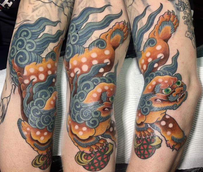 Shi Shi (Foo Dog) Sleeve coverup